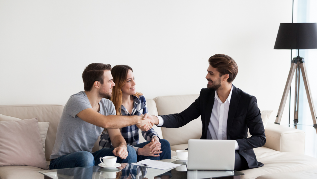 Acheter une première maison : étapes, conseils et erreurs à éviter