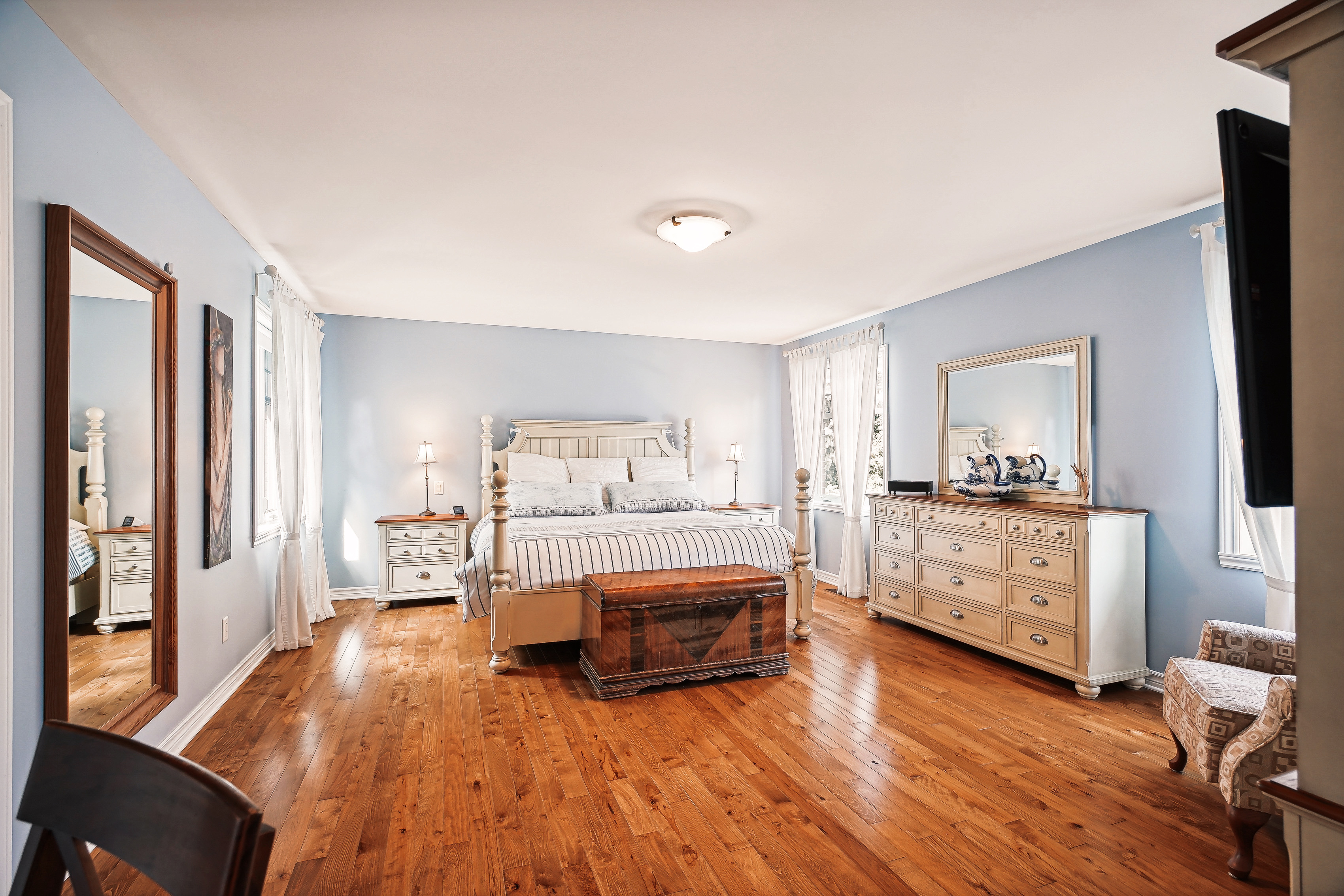 Primary bedroom
